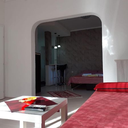 Alex Apartments Kruševo Eksteriør bilde