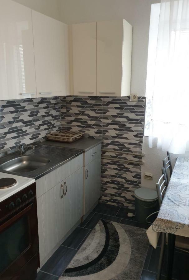 Alex Apartments Kruševo Eksteriør bilde